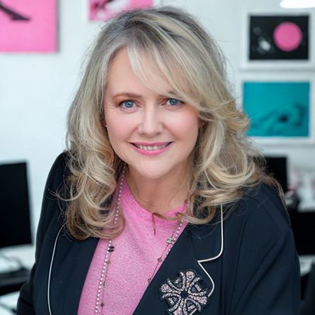Janine Barr