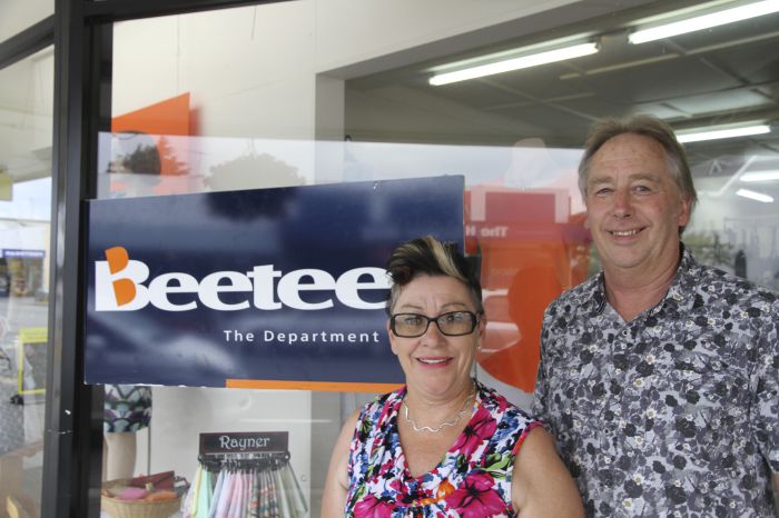 BEETEES Motueka to close - closing down sale now on!