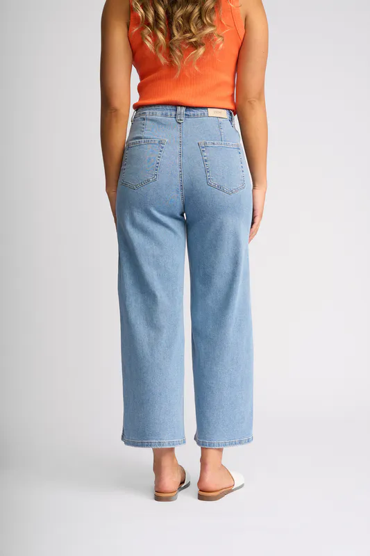 Model wearing Light Wash Denim Index Jean By Knewe Available at Beetees Nelson