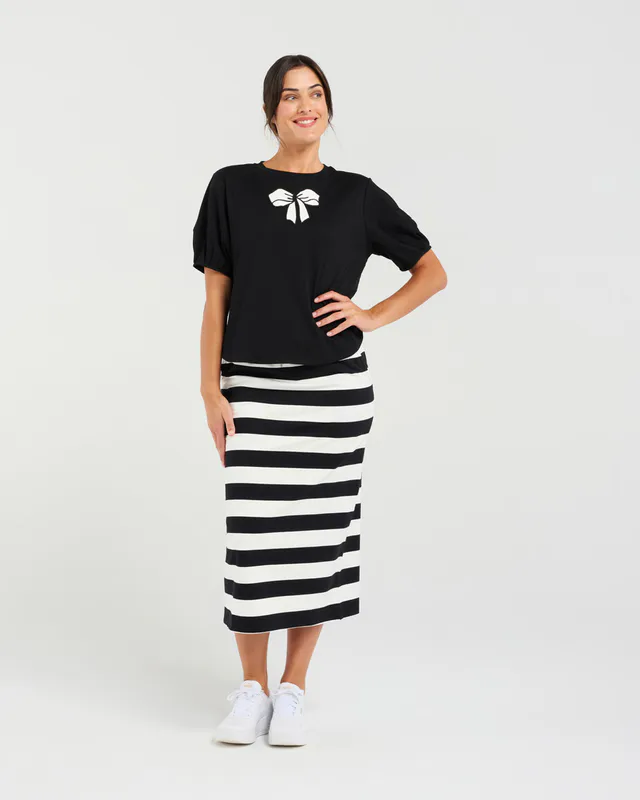 Model wearing Black Bridie Bow Tie Tee By Blackstone Available at Beetees Nelson