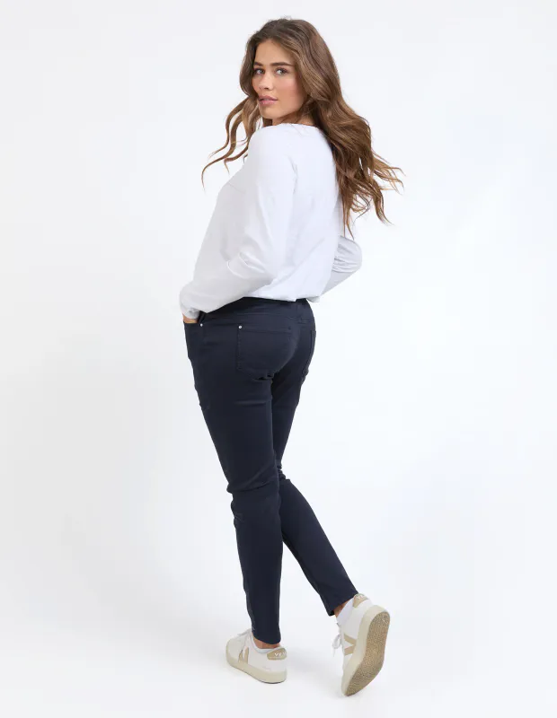 Model wearing Navy Margo Jogger By Elm Available at Beetees Nelson