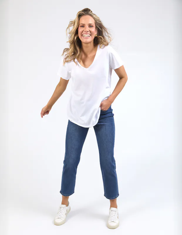 Model wearing White Pima Vee Tee By Elm Available at Beetees Nelson