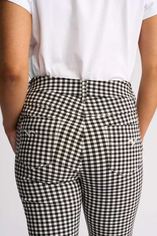 Model wearing Black Gingham Tint Pull On Available at Beetees Nelson