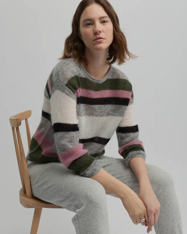 Model wearing Silver Marle Ashen Knit By Yarra Trail Available at Beetees Nelson