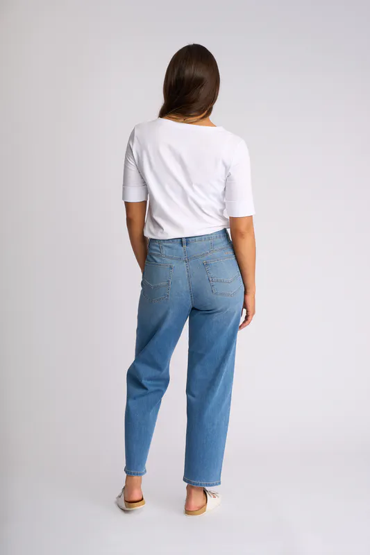 Model wearing Vintage Denim Apollo Jean By Vassalli Available at Beetees Nelson