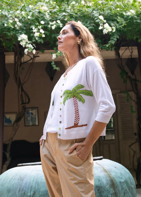 Model wearing White Island Cardi By Zaket & Plover Available at Beetees Nelson