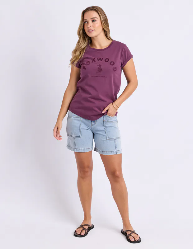 Model wearing Plum Effortless Tee By Foxwood Available at Beetees Nelson