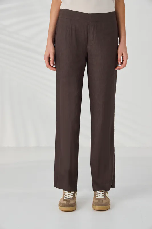 Model wearing Cocoa Keat Pant By Lania Available at Beetees Nelson