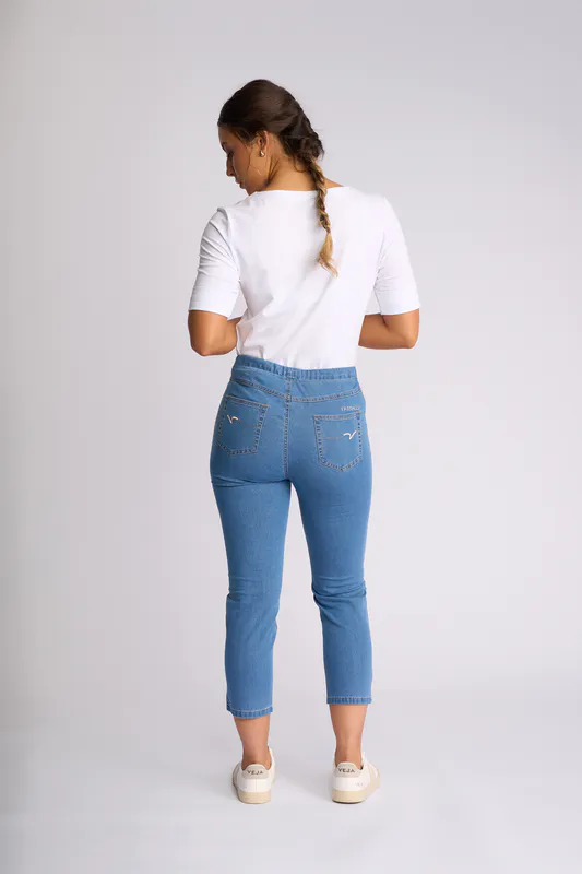 Model wearing Light Denim Habour 7/8 Pant By Vassalli Available at Beetees Nelson