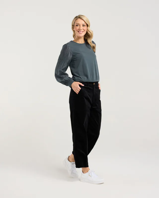 Model wearing Sharkskin Mix Hudson Crinkle Sleeve Top By Blackstone Available at Beetees Nelson