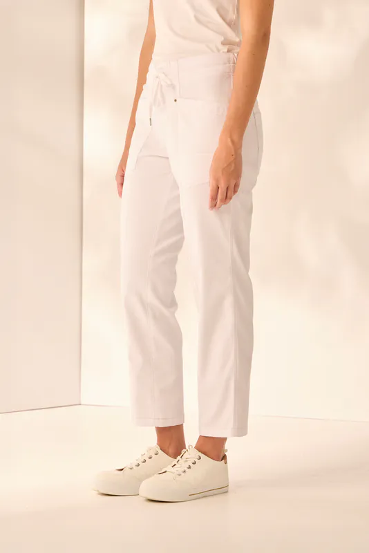 Model wearing White Urban Jean By Lania Available at Beetees Nelson