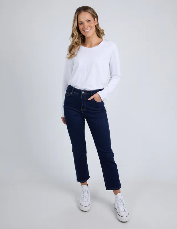 Model wearing Dark Blue Wash Ada Straight Leg Jean By Elm Available at Beetees Nelson