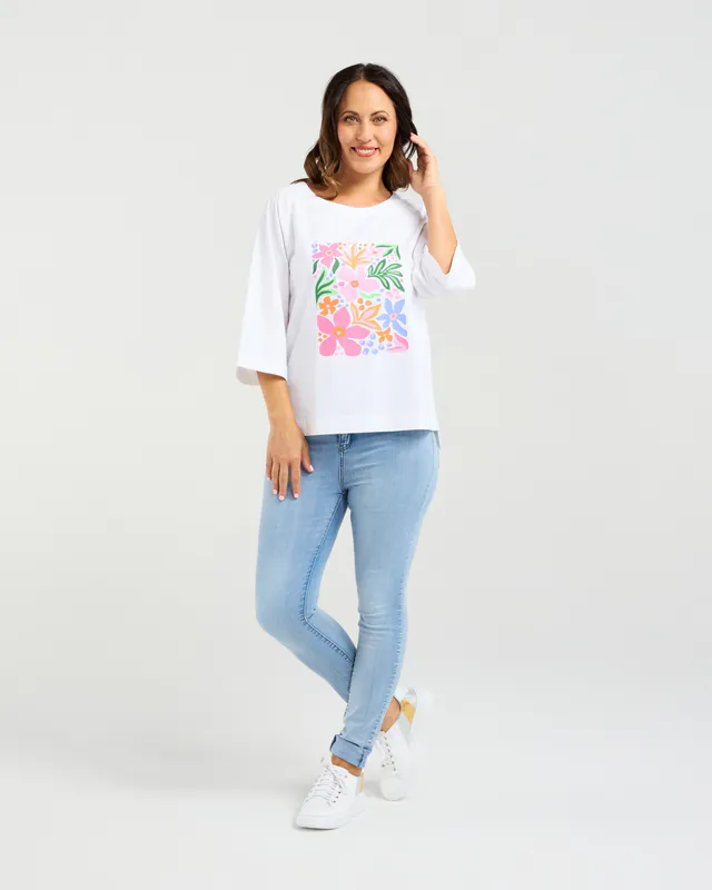 Model wearing White Kate T-Shirt By Zafina Available at Beetees Nelson