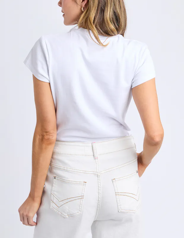 Model wearing White Vera Tee By Elm Available at Beetees Nelson