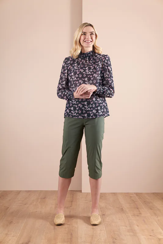 Model wearing Jungle coloured Pant - 3/4, Scoop Cuff By Esplanade available at Beetees Nelson