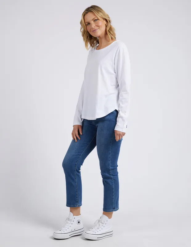 Model wearing White Everyday Long Sleeve By Elm Available at Beetees Nelson