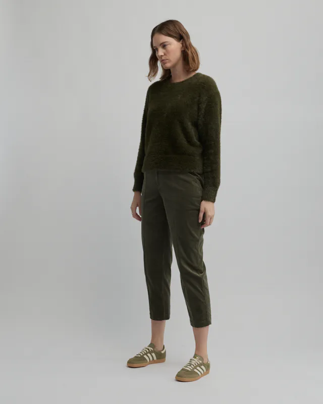 Model wearing Loden Hearth Knit By Yarra Trail Available at Beetees Nelson