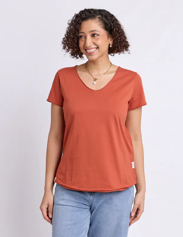 Model wearing Earth Brown Pima Vee Tee By Elm Available at Beetees Nelson