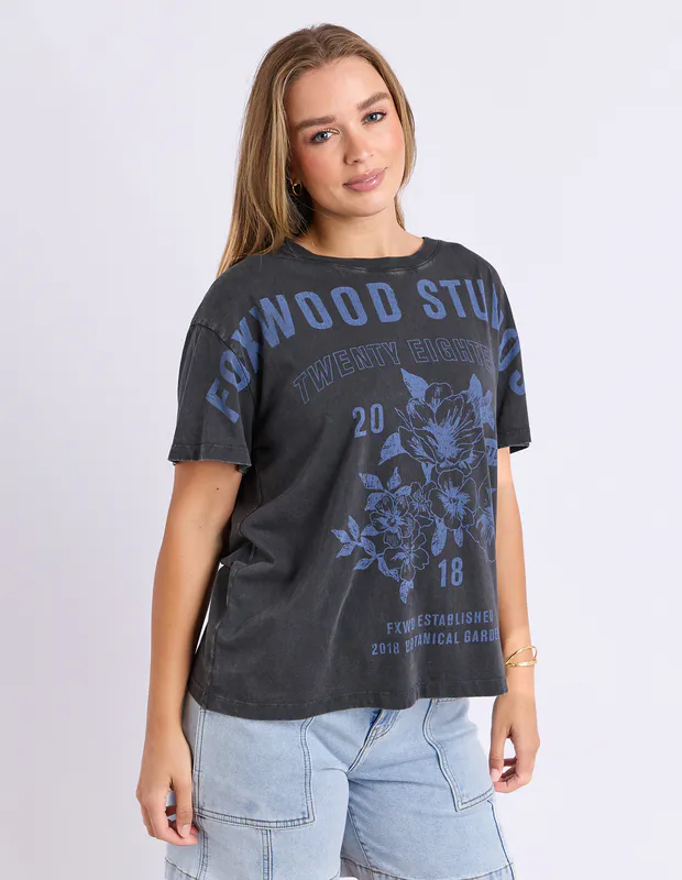 Botanical Garden Tee By Foxwood