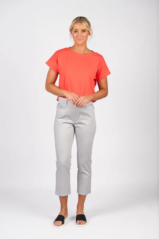 Model wearing Maze Slim Leg 7/8 Length Lightweight Pull On By Vassalli Available at Beetees Nelson