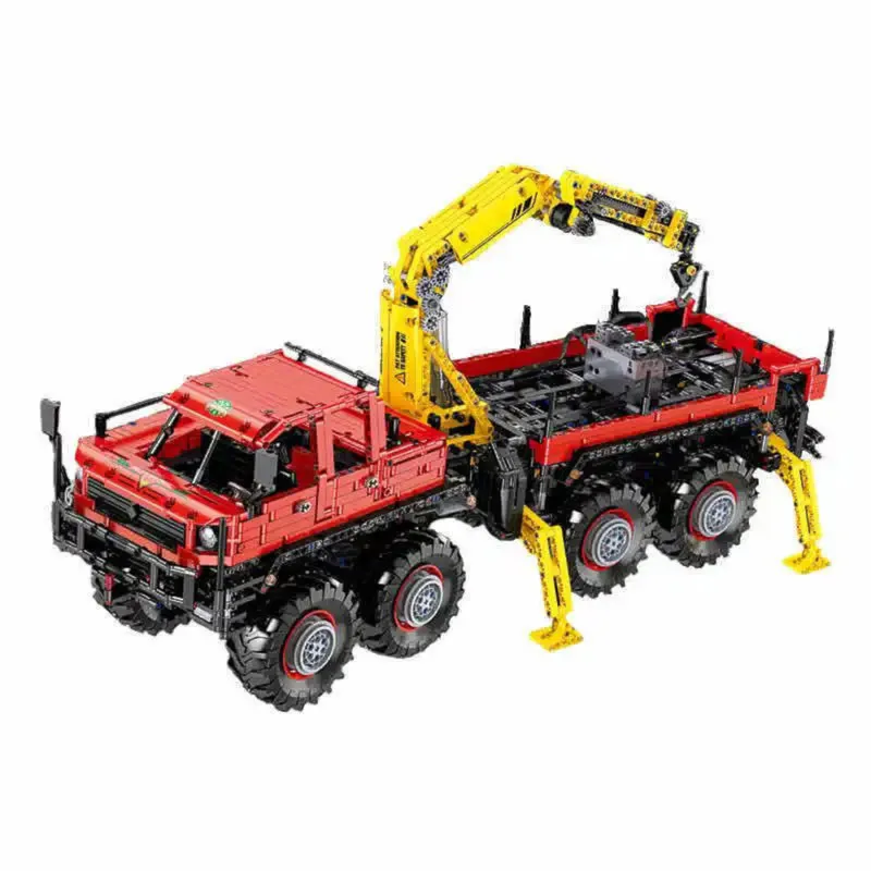Behold the impressive Toy Code 13146 from Mould King! This massive articulated logging truck, made entirely of building blocks, is a marvel of construction and design.