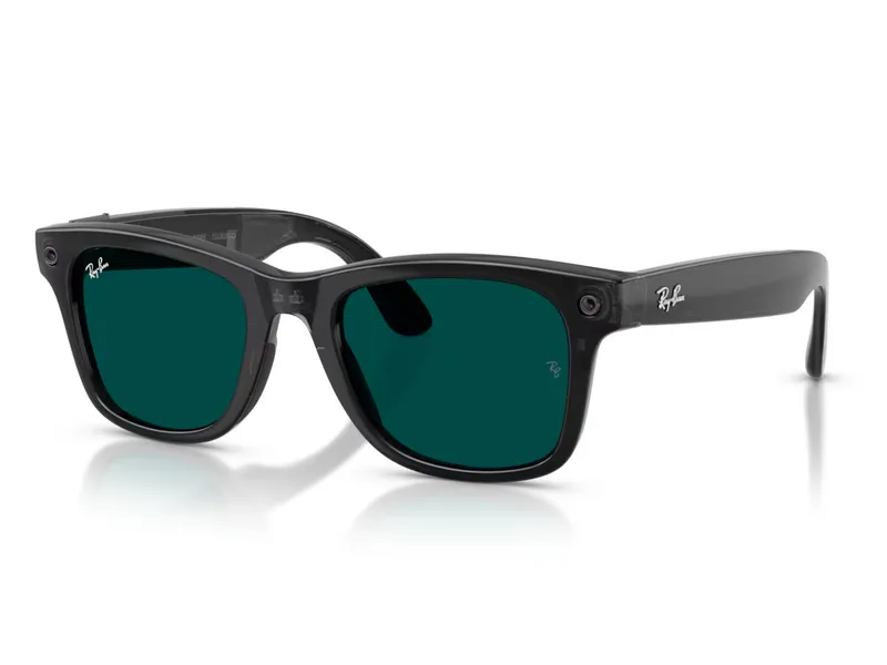 Wayfarer Transparent Black Frame + Transitions Green Lens