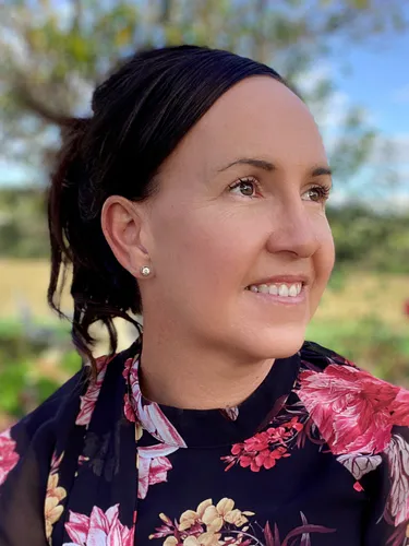 Dr Leonie White | Compass Seminars AUS