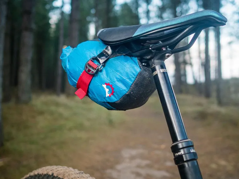 Revelate Designs Shrew installed