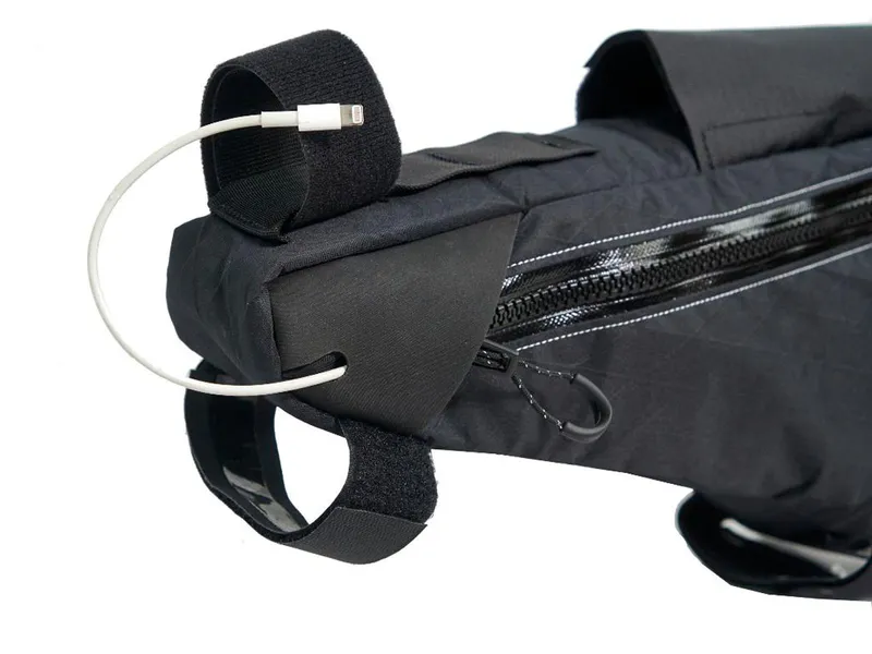 Revelate Designs Choss frame bag electronics cable exit