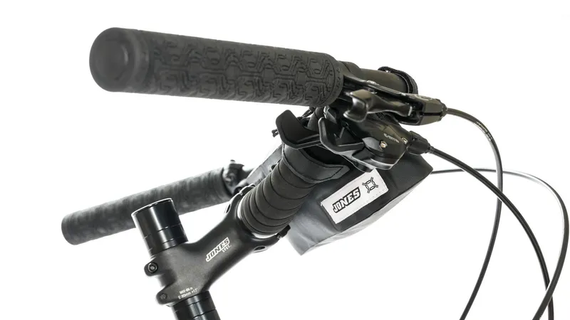 Jones H-Bar Pack installed