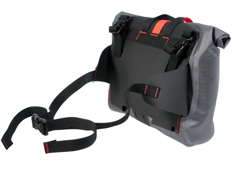 Revelate Designs Egress Pocket - side straps