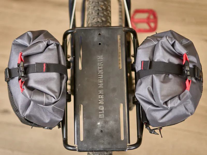 Revelate Designs Portage Pannier 10L installed