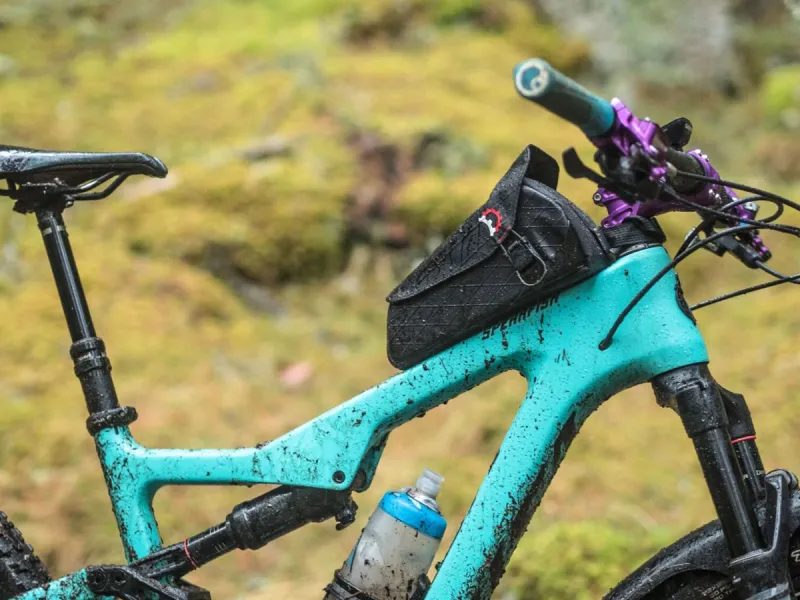 Revelate Designs Mag Tank 2000 Bolt On