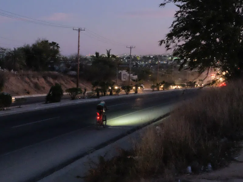 Sinewave Beacon light output