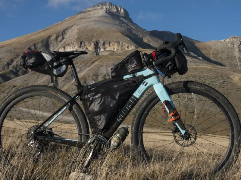 Revelate Designs Ripio installed