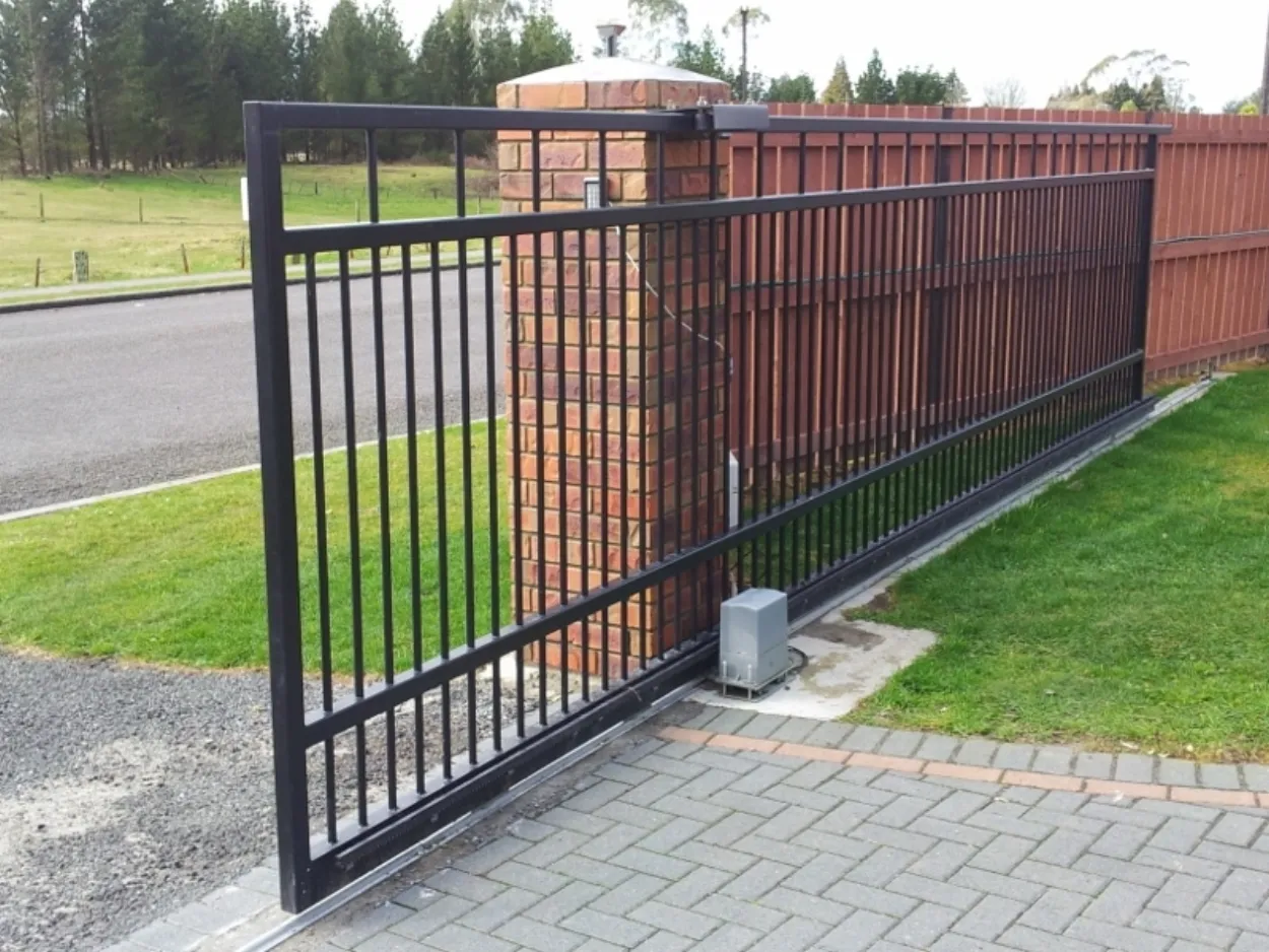 Manor sliding gate, viewed from inside the property. Gates 1.4m and higher have a '3rd rail' (the horizontal 3rd down, a little above the bottom) for strength