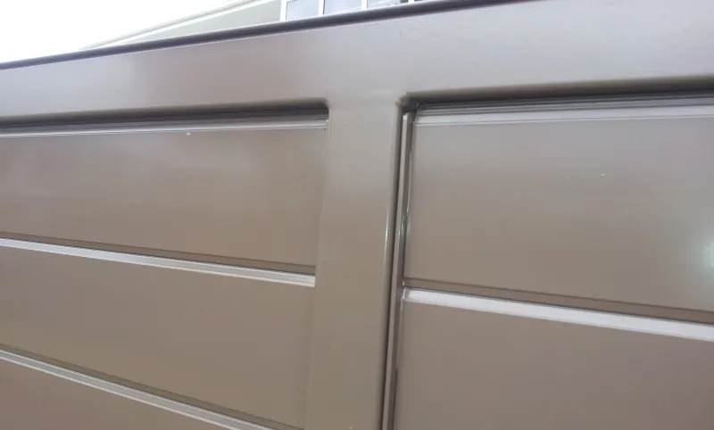 Close up of tongue and groove panels