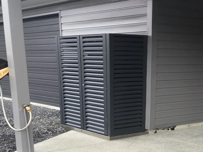 EasyScreen Gas bottle cover, EasyGate custom Gray Friars powder coating.