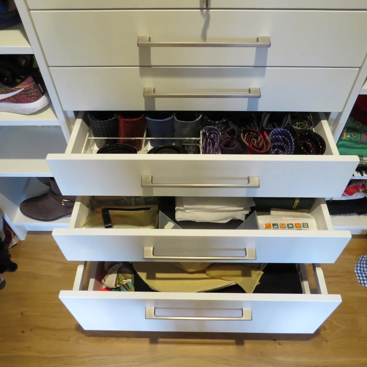 Residential Interior Refurbishment - wardrobe