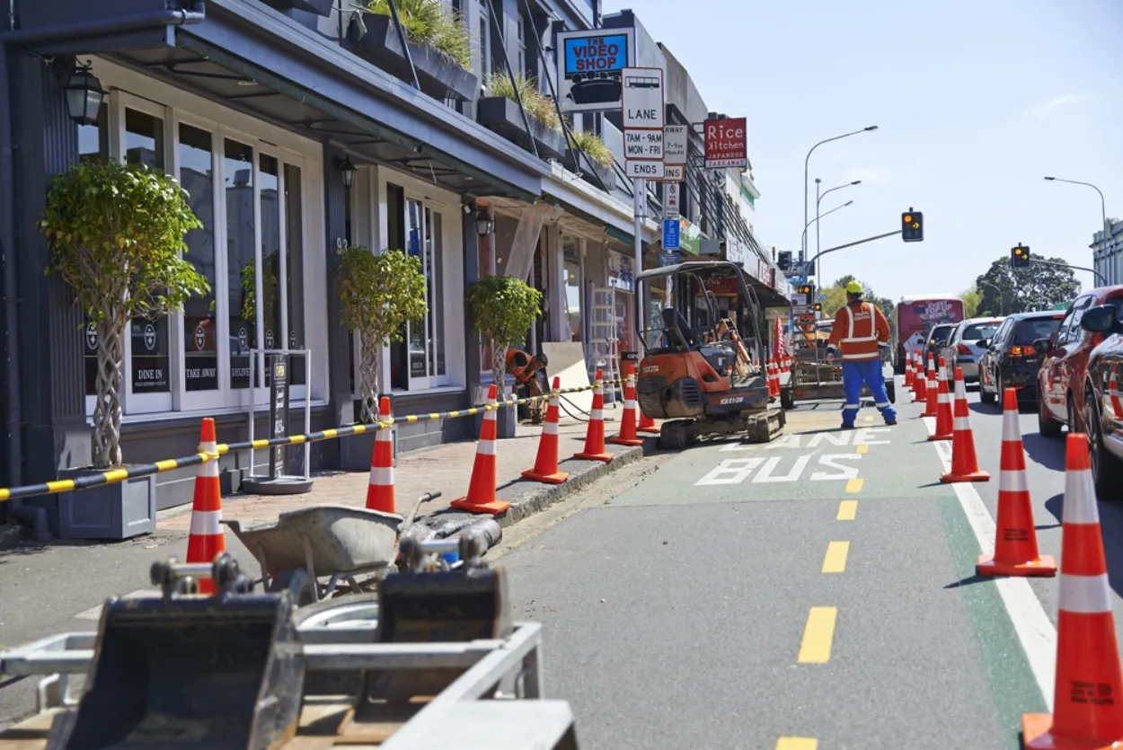 Future Trade : Commercial Renovation - Traffic Control