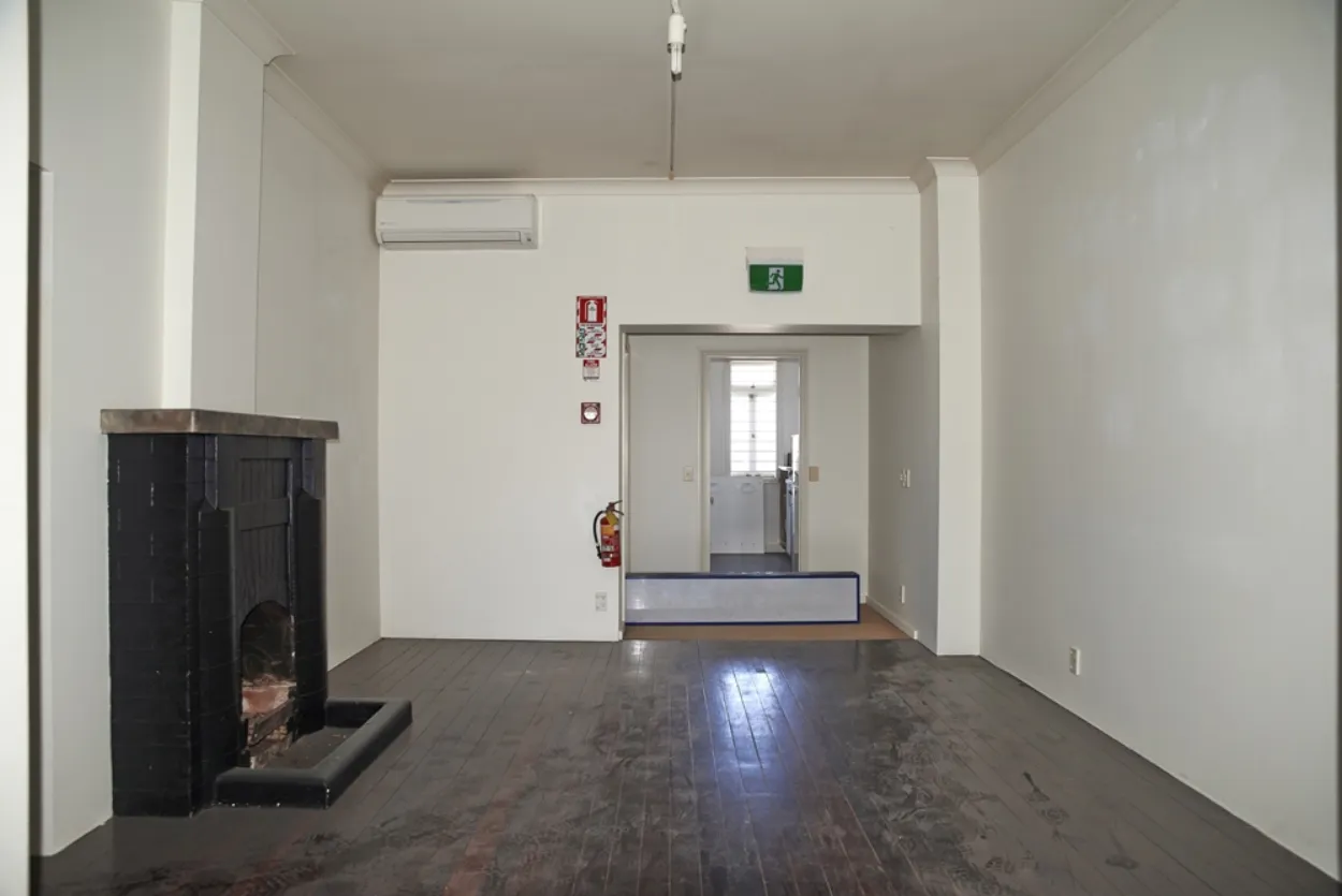 Future Trade : Commercial Renovation - Upstairs