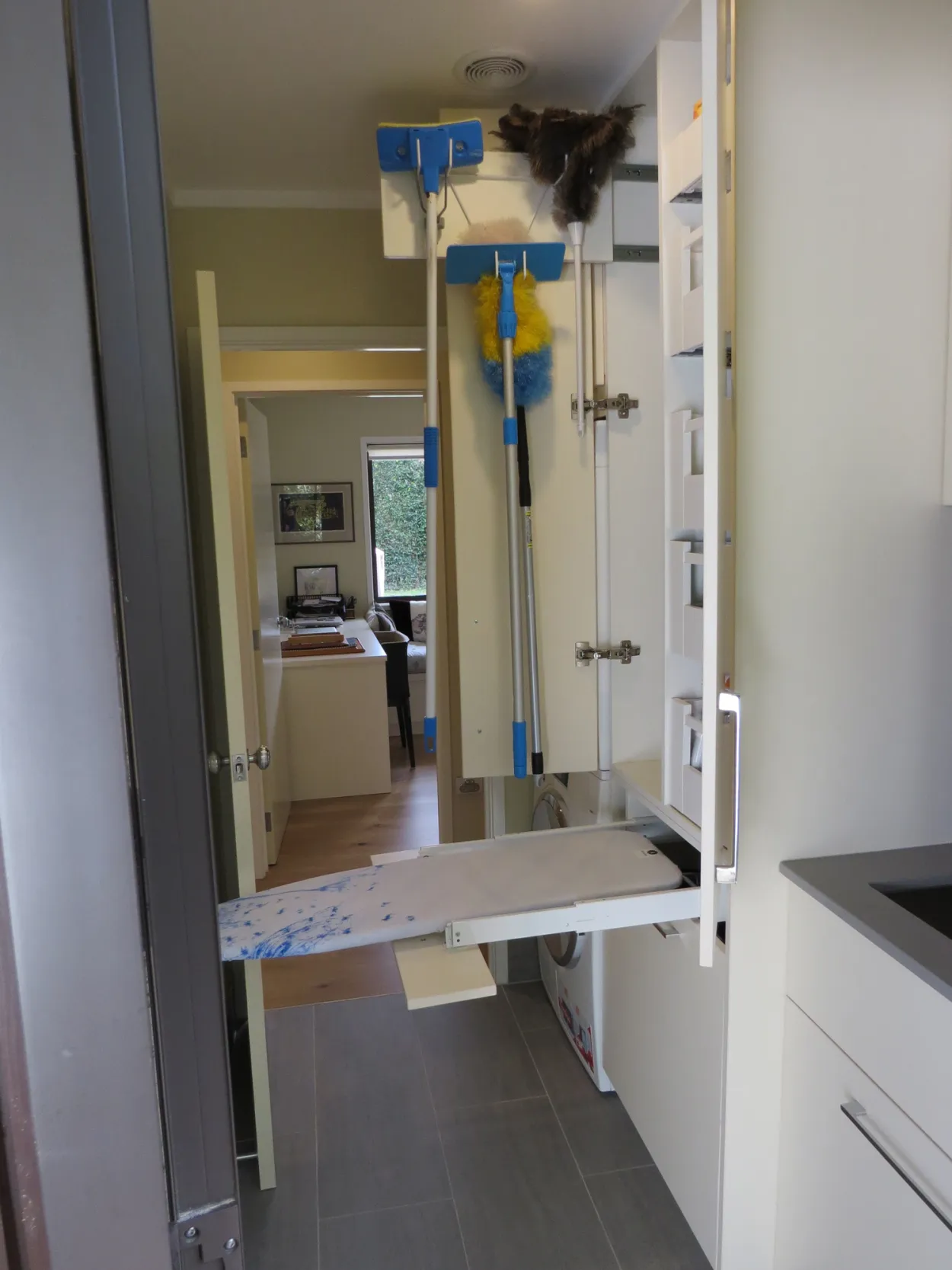 Residential Interior Refurbishment - laundry