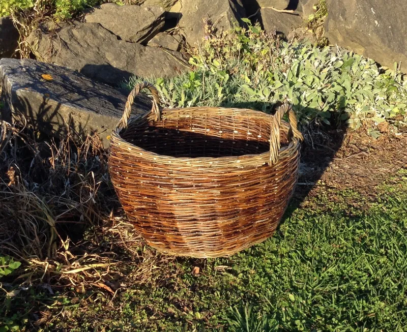 Claret log basket
