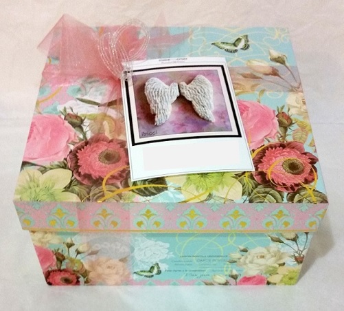 Finished Angel gift set with angel wings cookie gift card