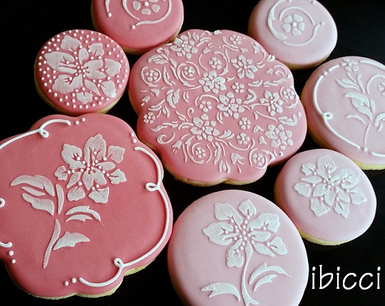 ibicci Lace Collection stencilled cookies