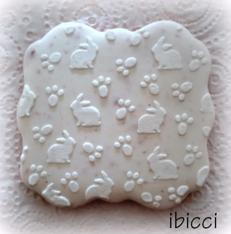 ibicci raspberry cookie using the Easter Mini Bunnies and paws stencil