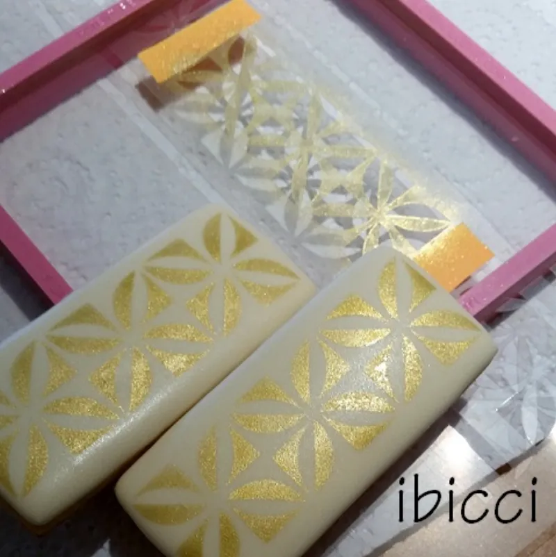 ibicci Polynesian stencil masked for use with cookies