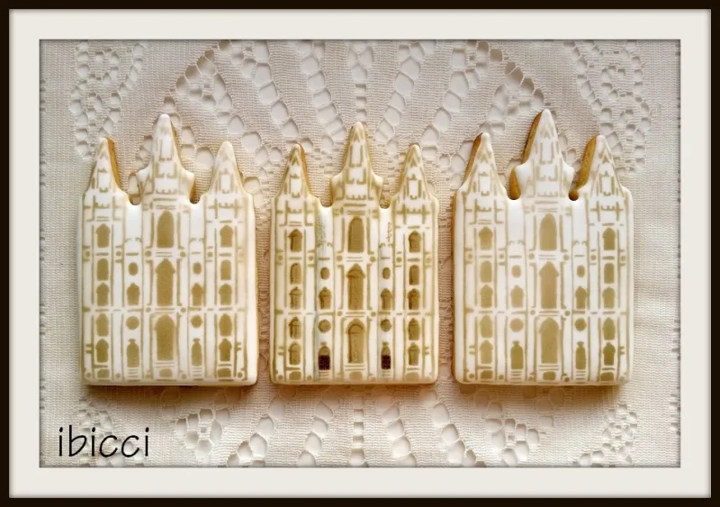 ibicci cookies using the [old] Salt Lake City Temple stencil