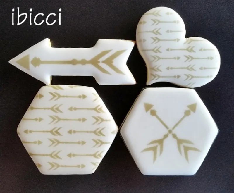 ibicci cookies showing the Arrow Stencils