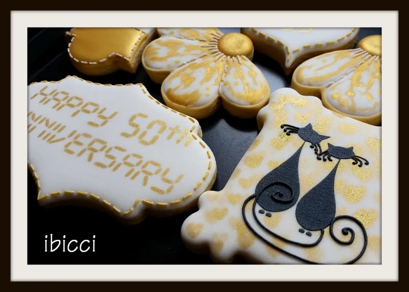 ibicci 50th Anniversary cookies with Siamese Love Cats stencil